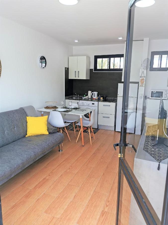 La Casita Del Sol Apartment คอร์ราเลโฮ ภายนอก รูปภาพ
